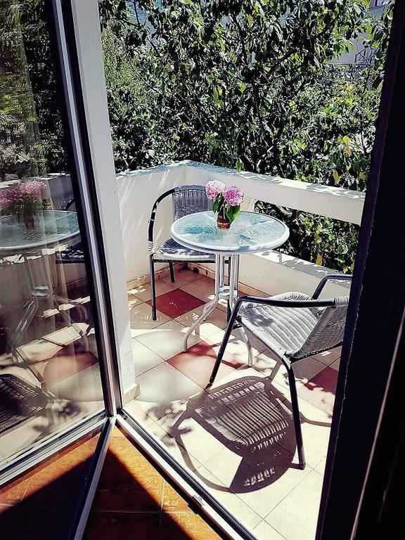 Guesthouse Berlin บาร์ ภายนอก รูปภาพ